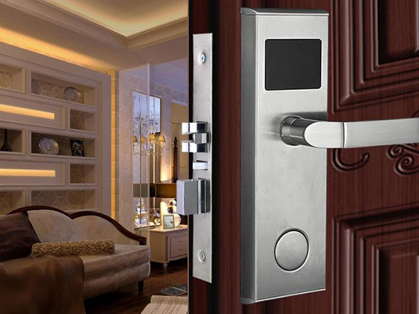 瀍河24小时上门开锁公司